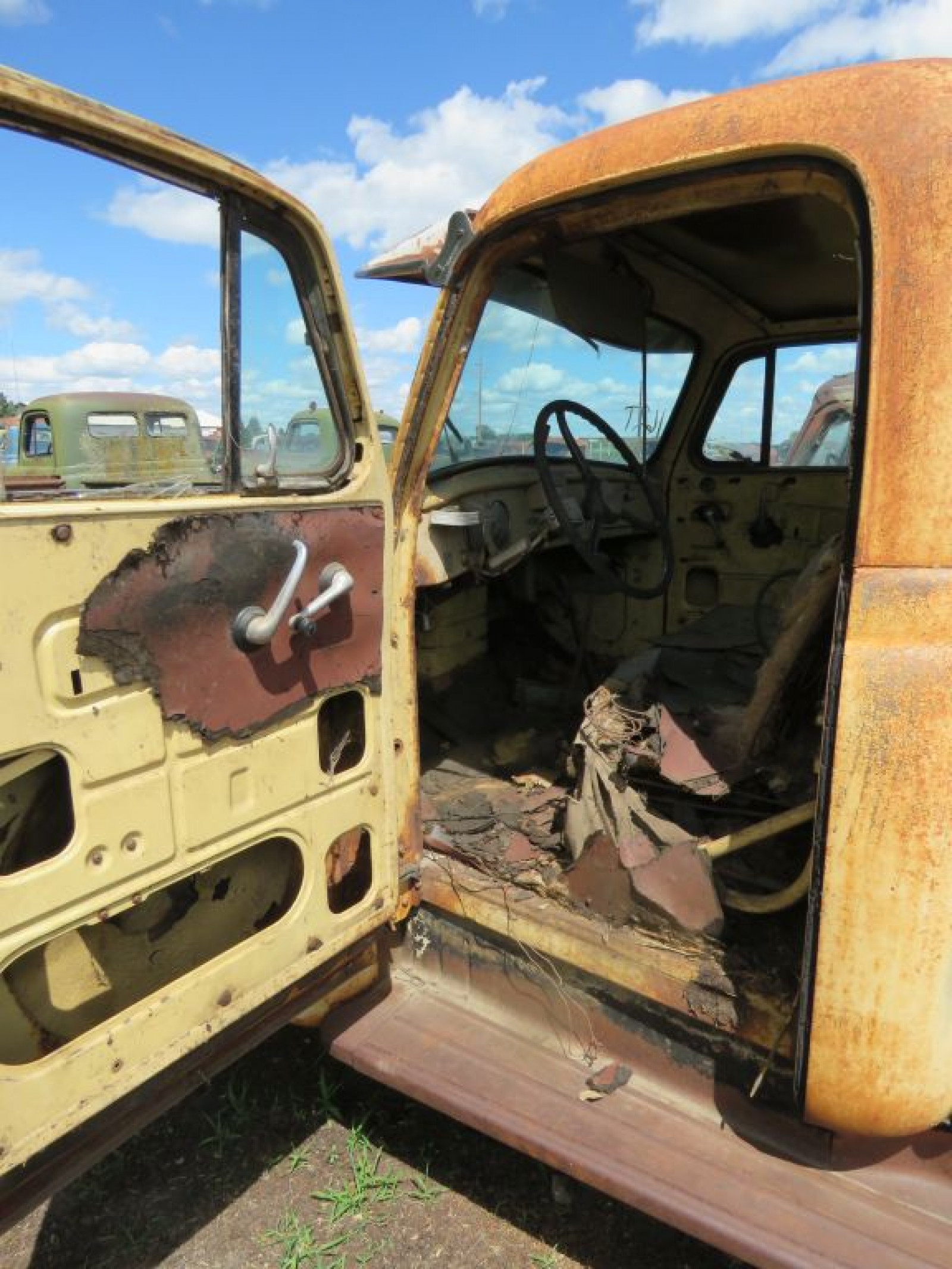 1953 R120 International Pickup - Image 7