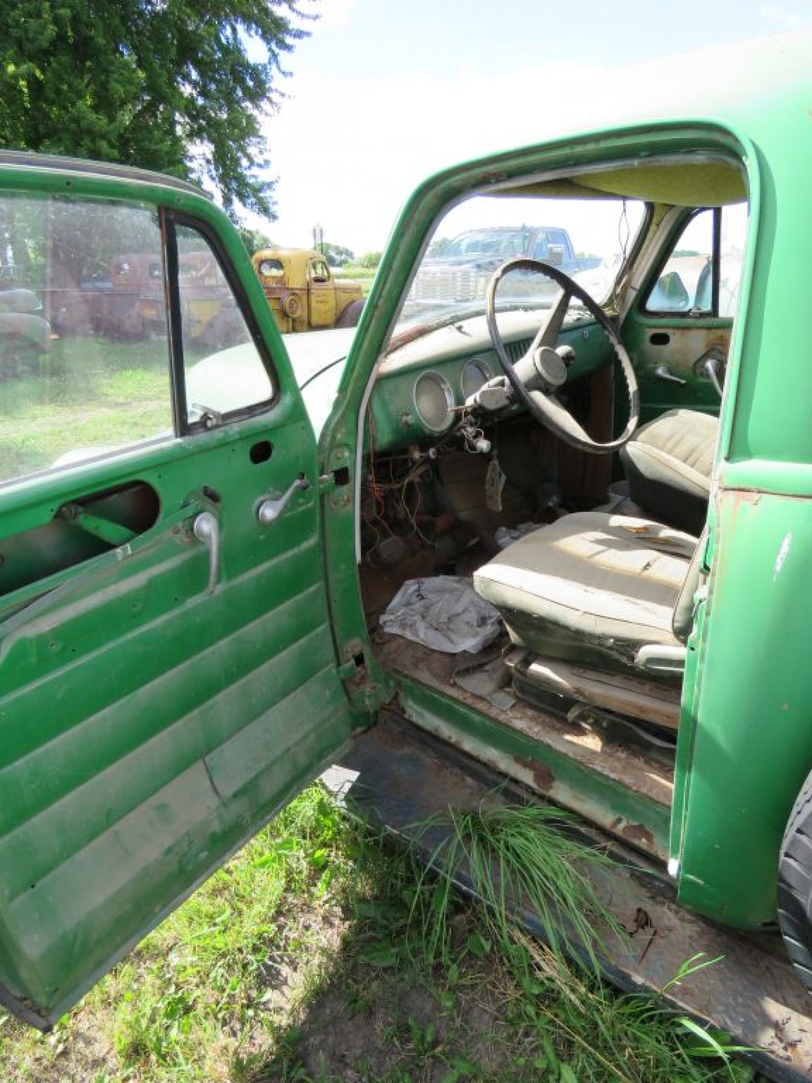 1954 Chevrolet 3100 1/2 ton Pickup - Image 7
