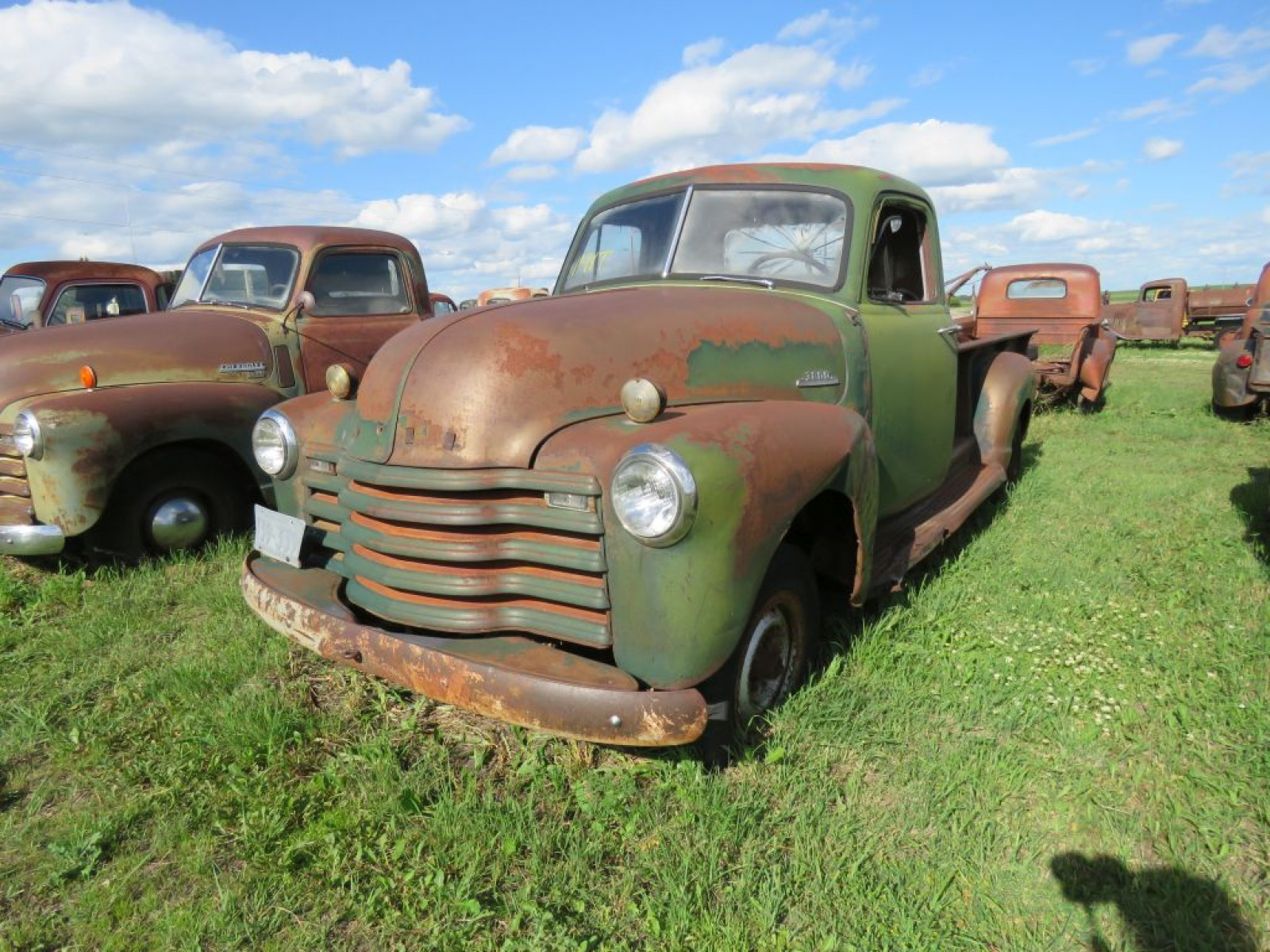 1950 Chevrolet 3800 1 ton Pickup with 9 Foot Box - Image 3