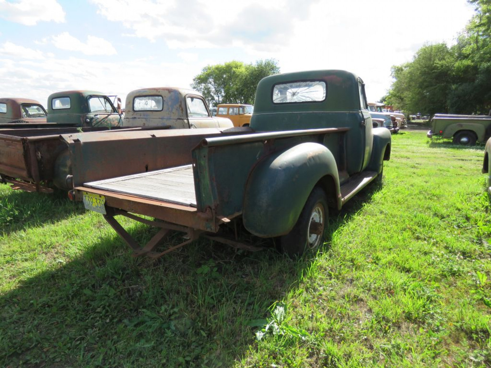 1950 Chevrolet 3800 1 ton Pickup with 9 Foot Box - Image 7