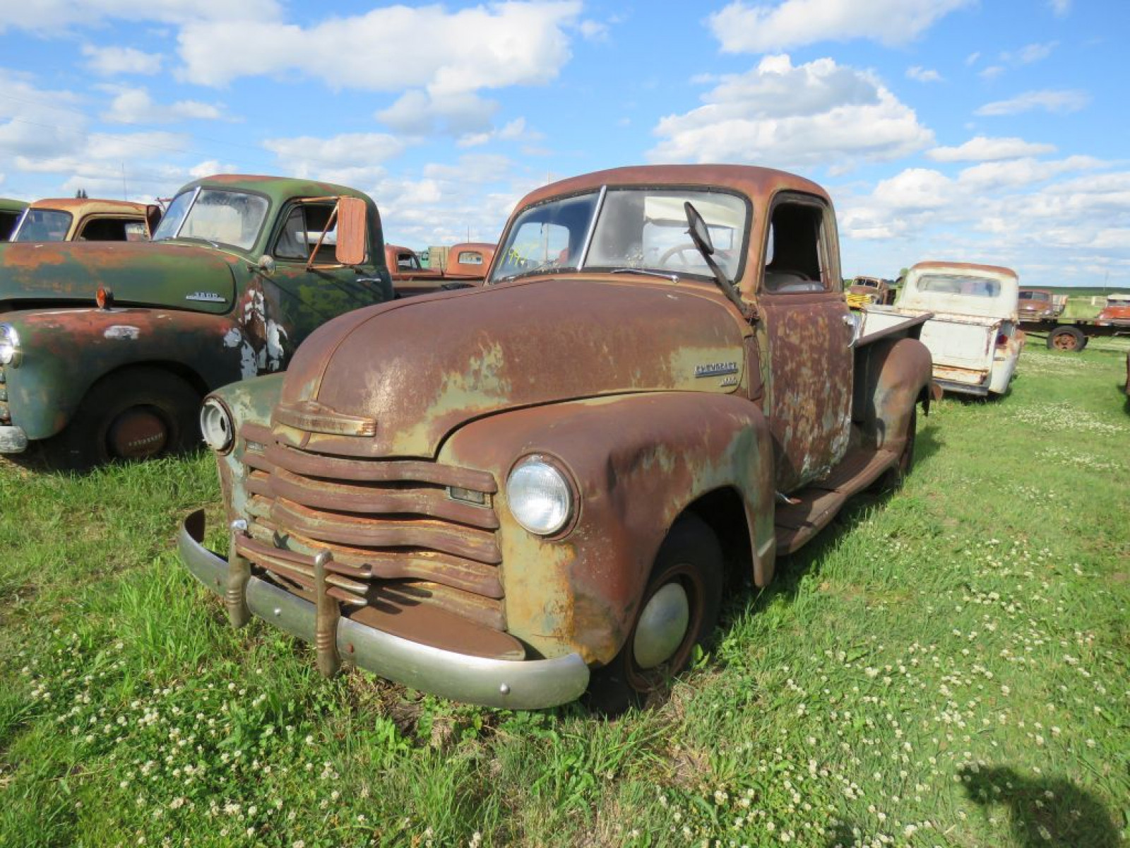 1947 Chevrolet 3600 3/4 ton Pickup with 9ft Box - Image 3