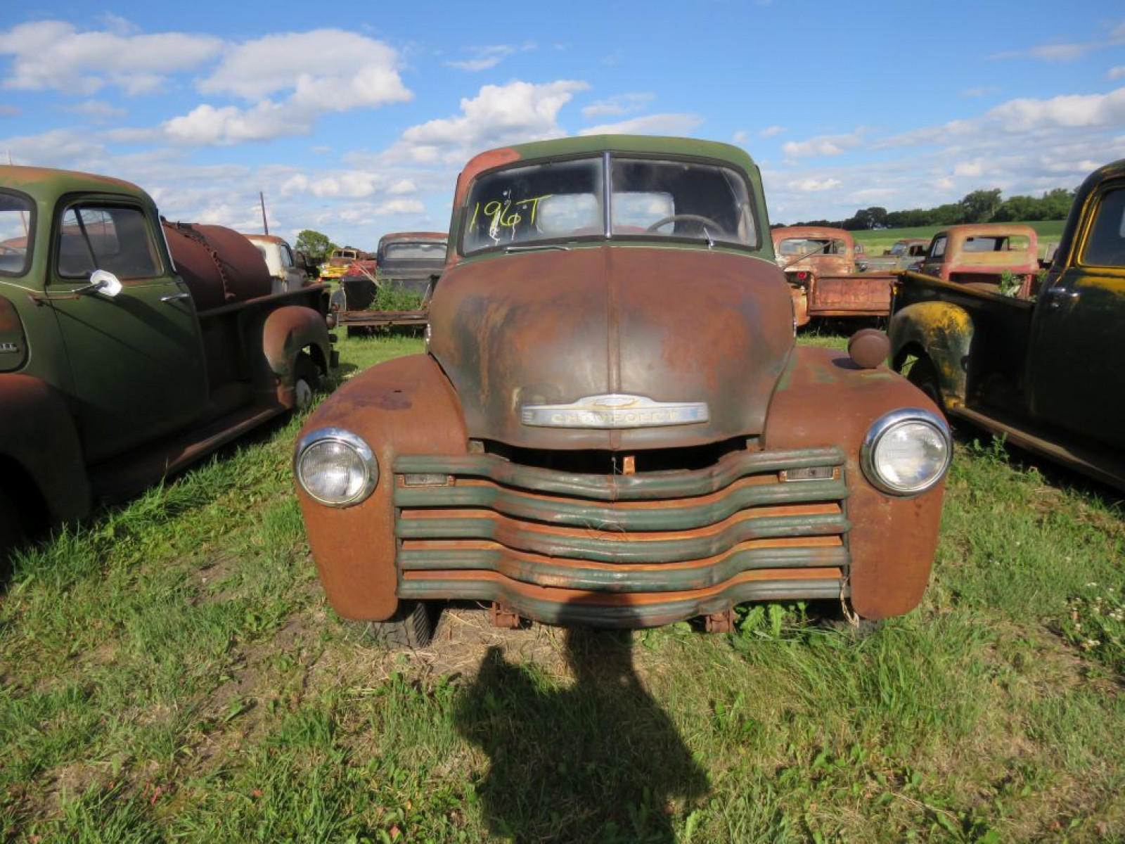 1950 Chevrolet 3600 3/4 ton Pickup - Image 3