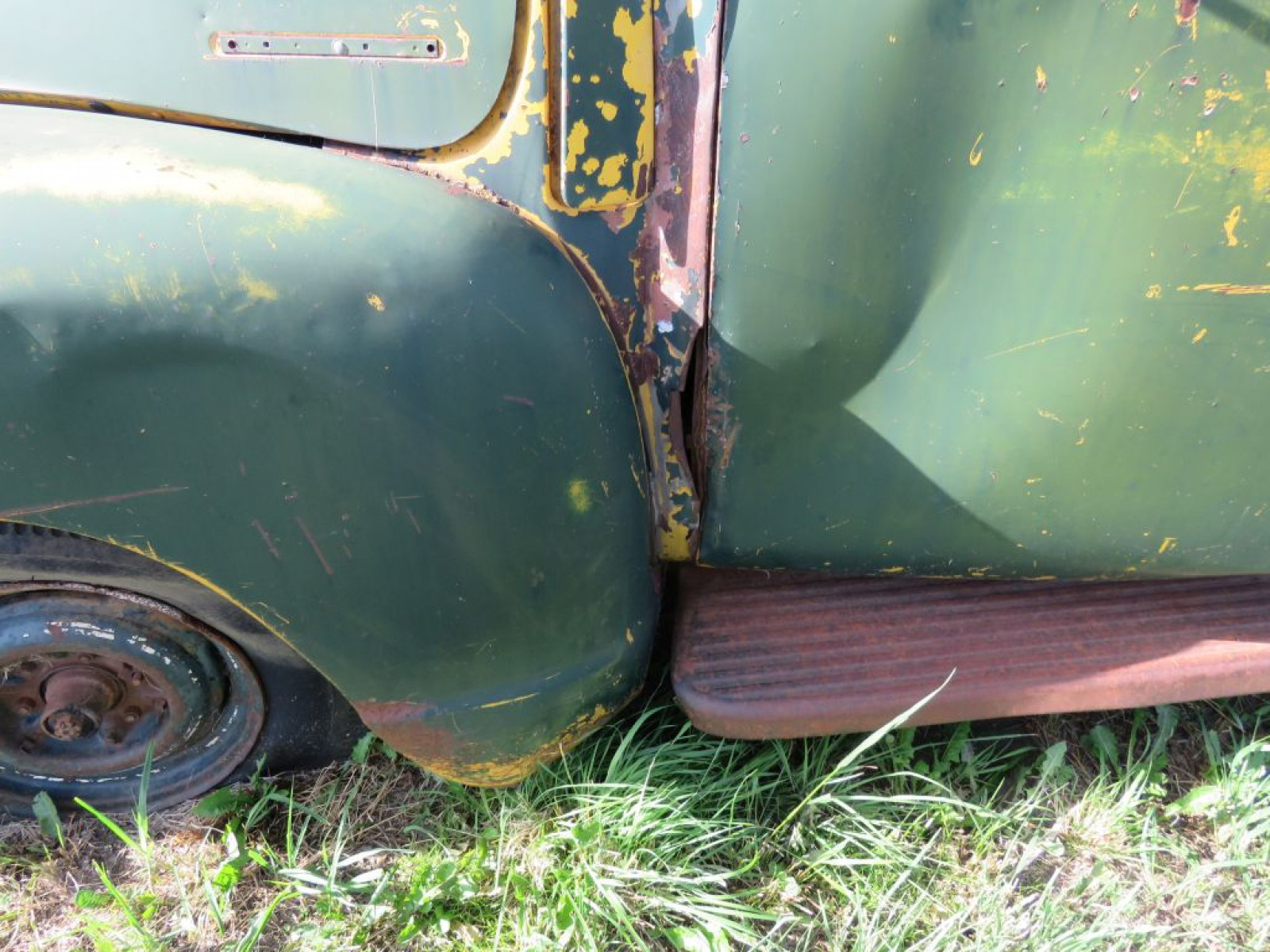 1948 Chevrolet 3100 1/2 ton Pickup - Image 4