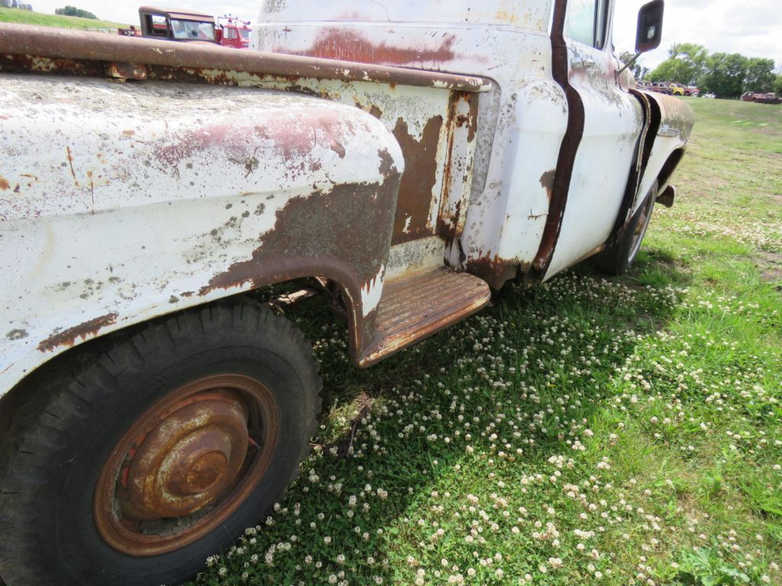 1955 Chevrolet Stepside Pickup - Image 9