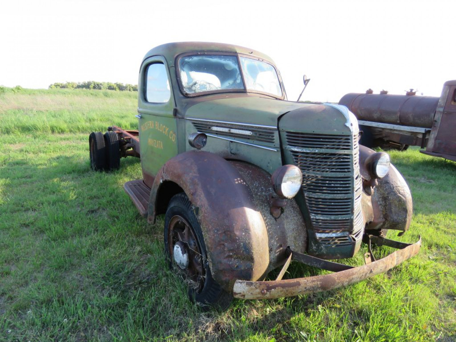 1938/9 International D Series Truck - Image 3