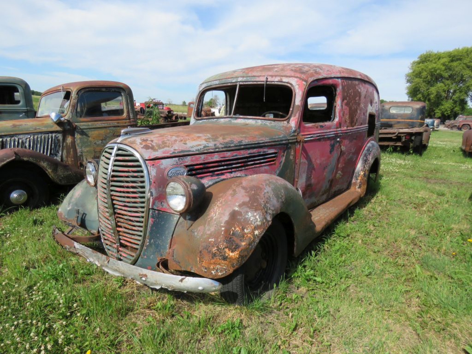 1938/9 Ford Panel Truck - Image 4