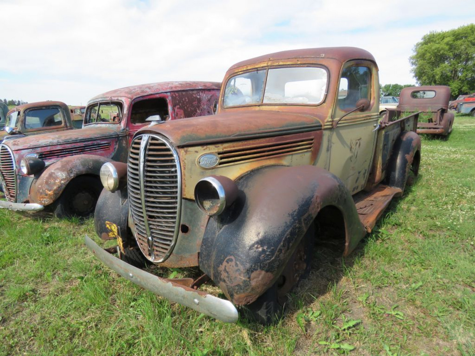 1938-9 Ford Pickup - Image 3