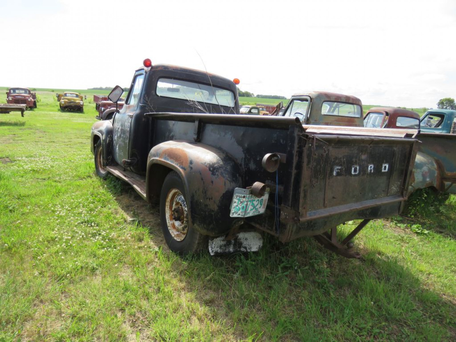 1953 Ford F250 Pickup - Image 7