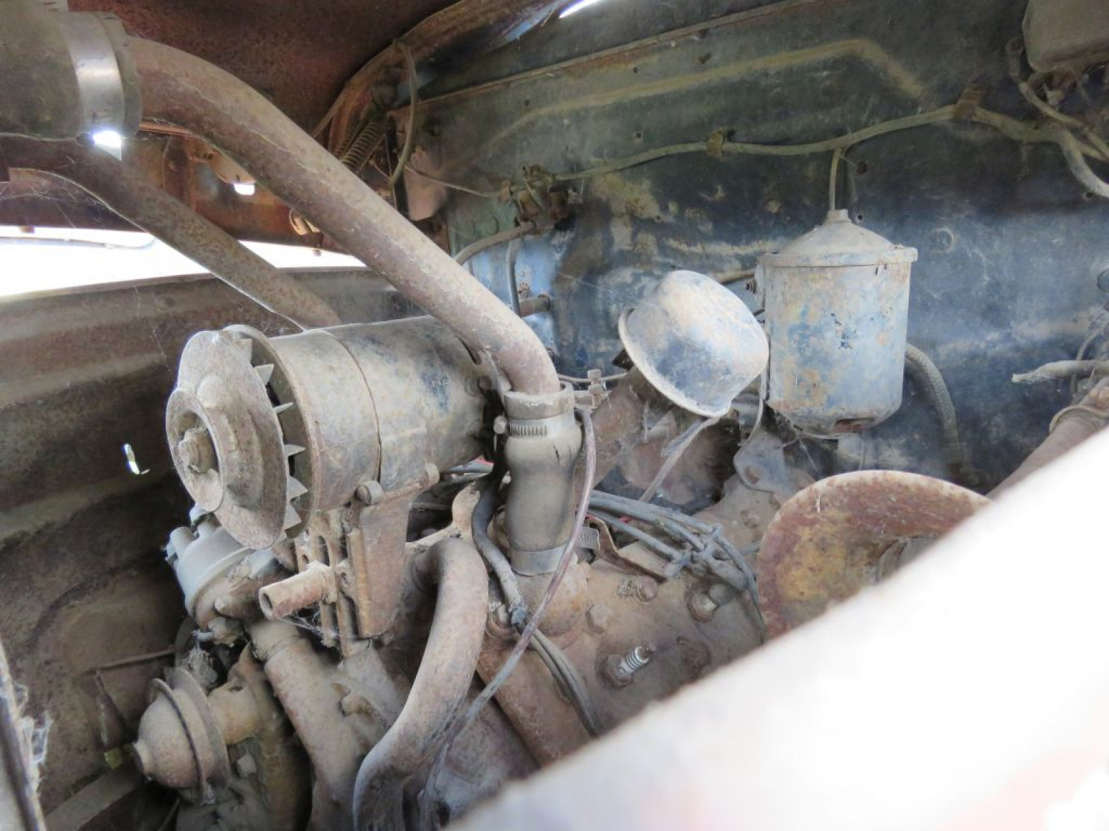 1952 F1 Pickup - Image 15