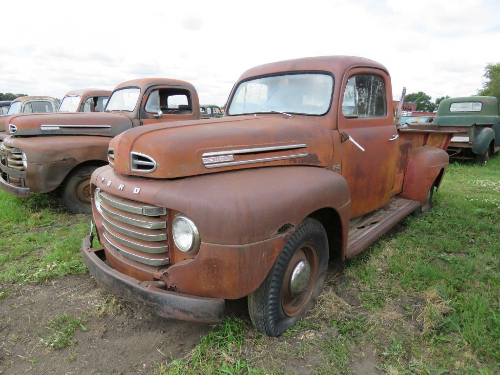 1948-50 Ford F3 Pickup - Image 3