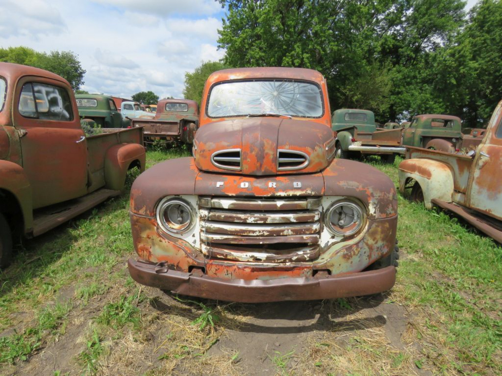 1949 Ford F3 Pickup - Image 2