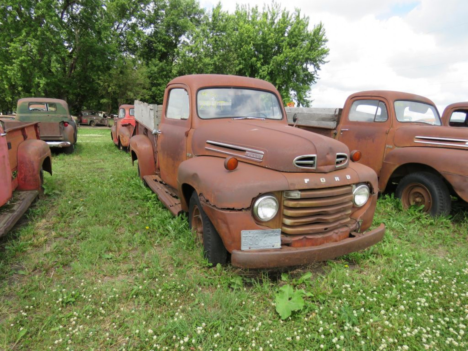 1949 Ford F3 PIckup - Image 1