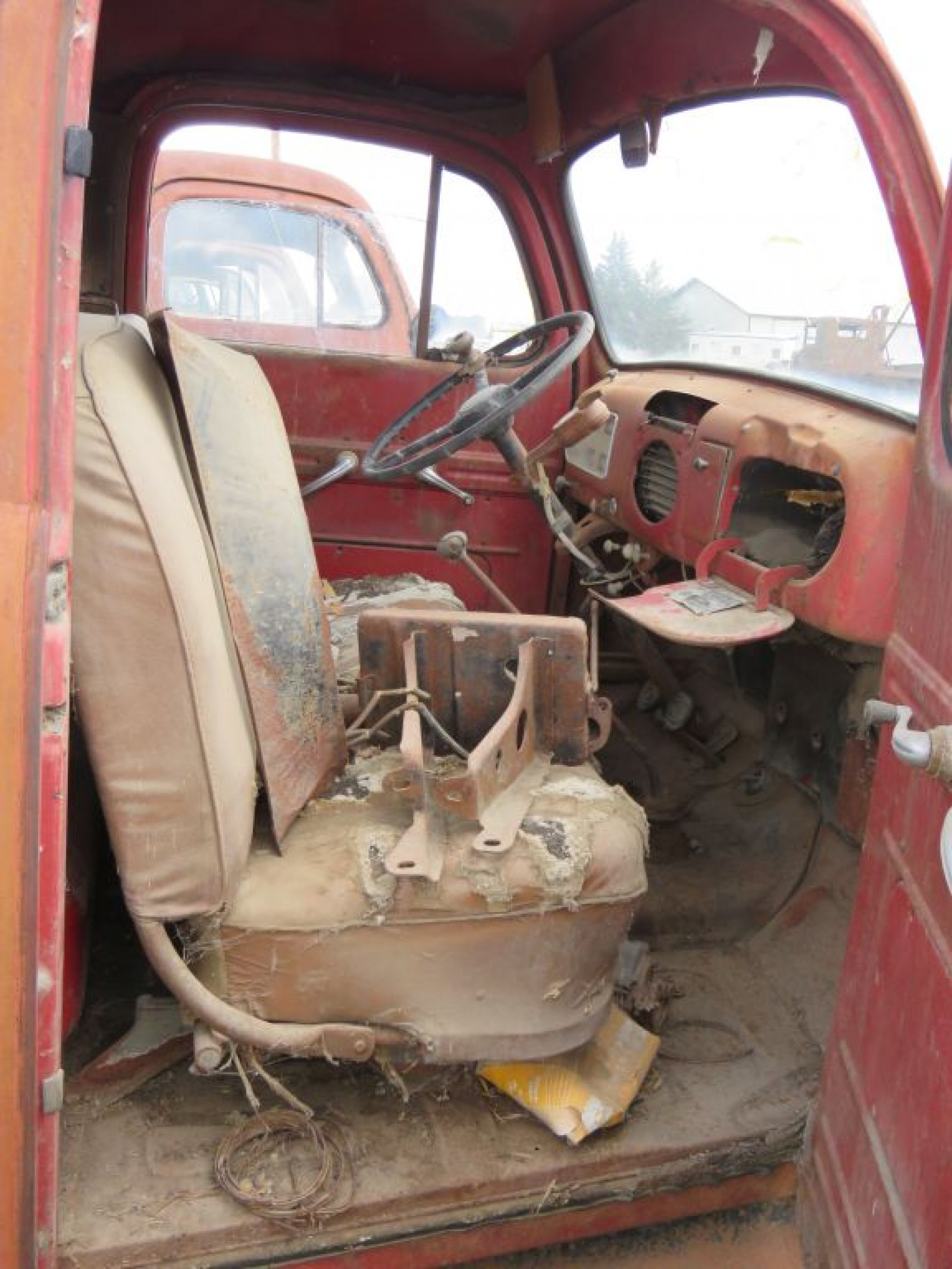 1949 Ford F3 PIckup - Image 10