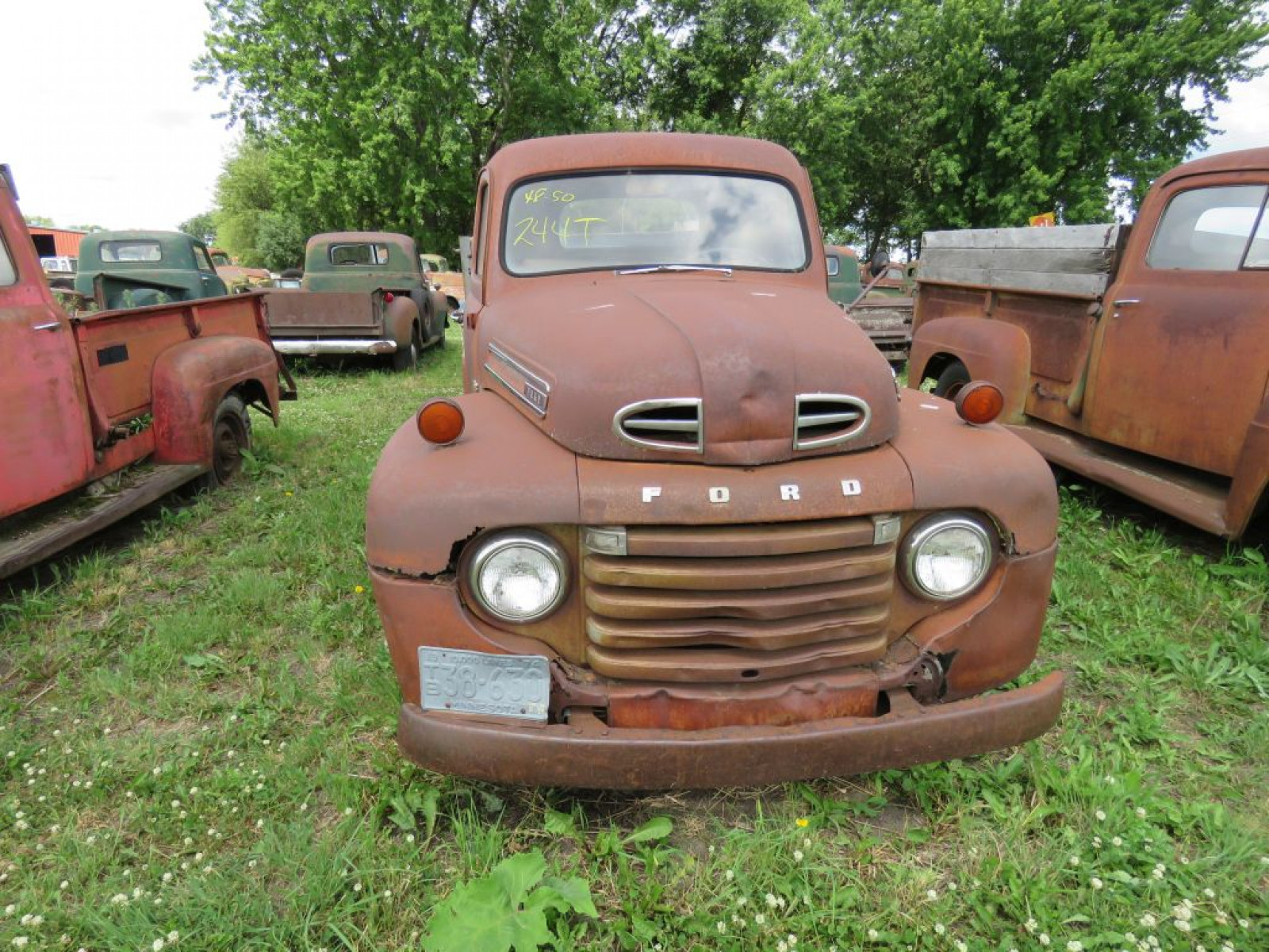1949 Ford F3 PIckup - Image 2