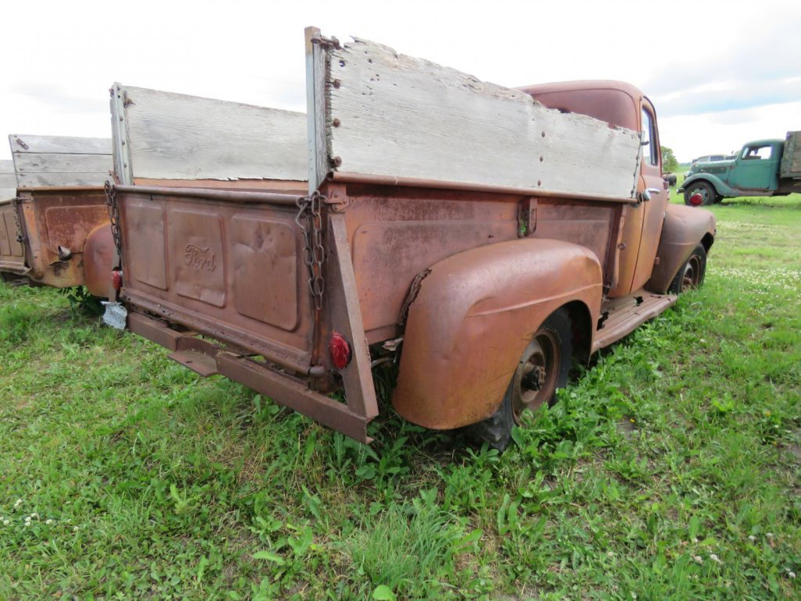 1949 Ford F3 PIckup - Image 7