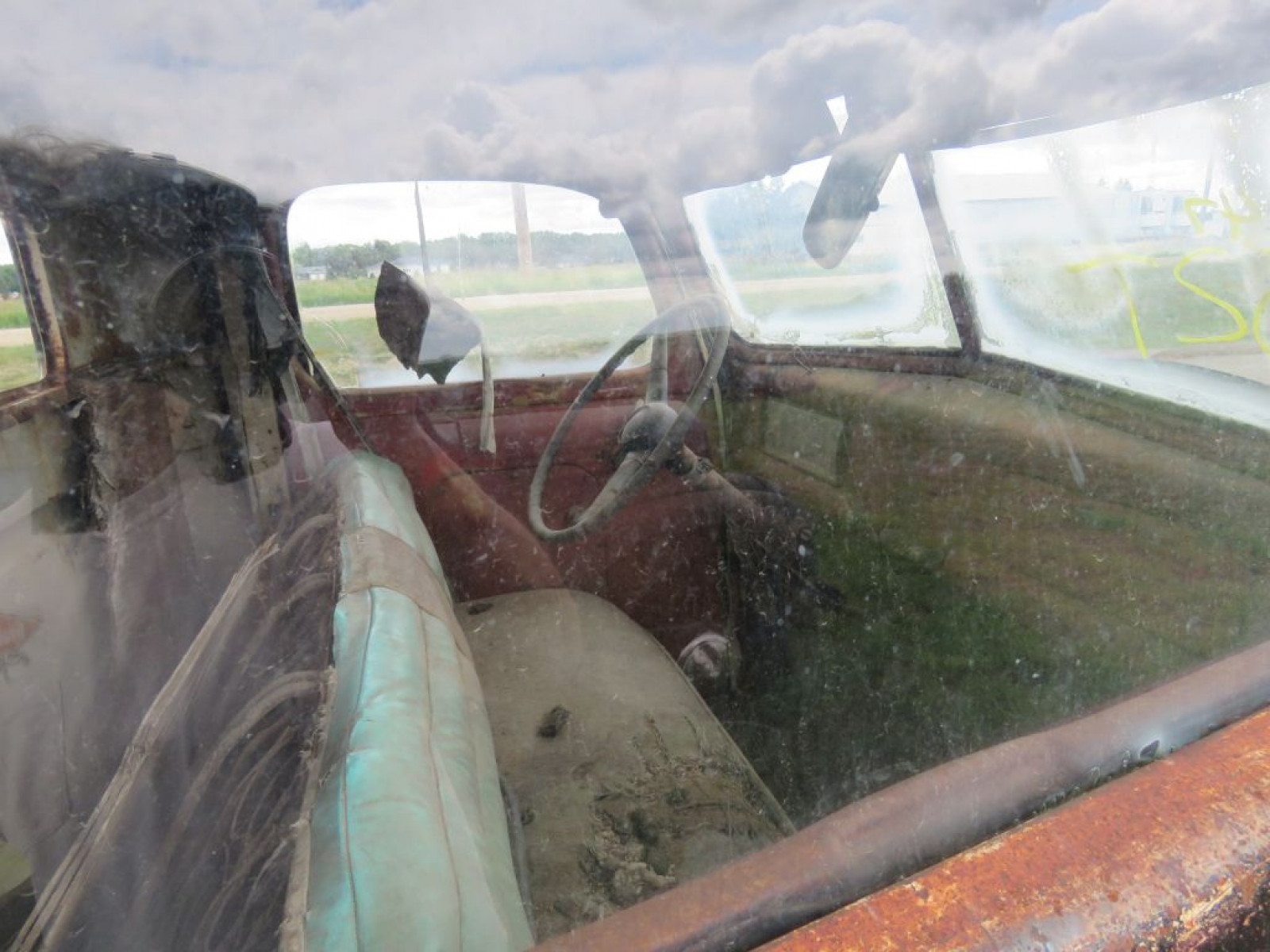 1946 Ford Pickup - Image 10