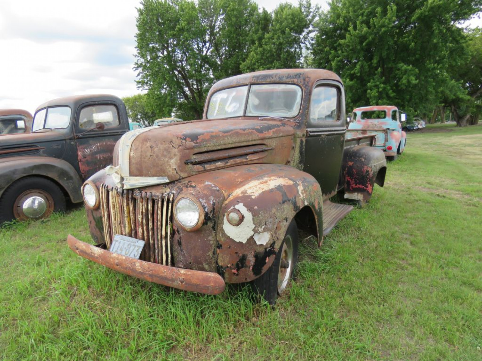 1946 Ford Pickup - Image 3