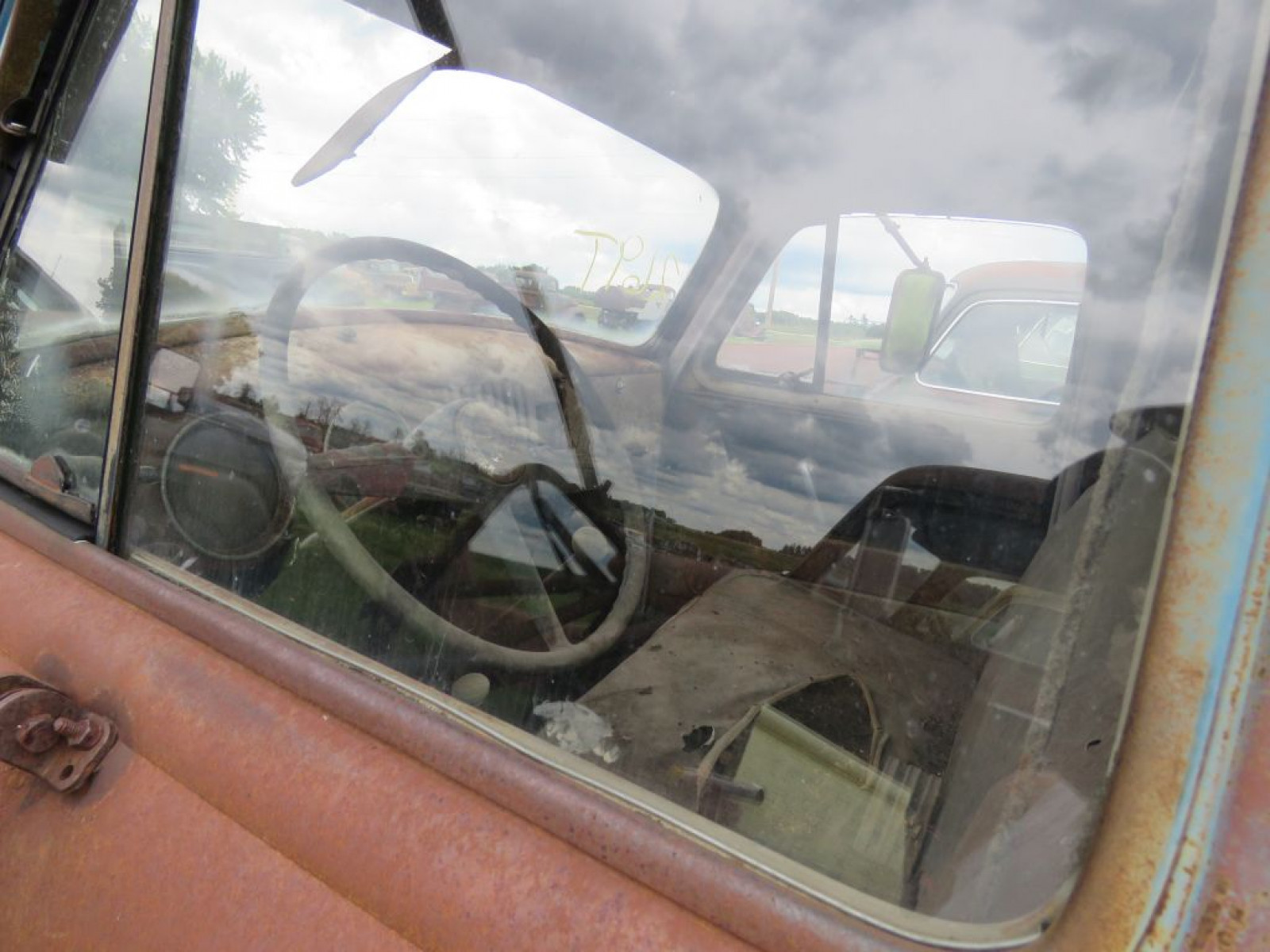 1954 1 1/2 Ton Truck - Image 6