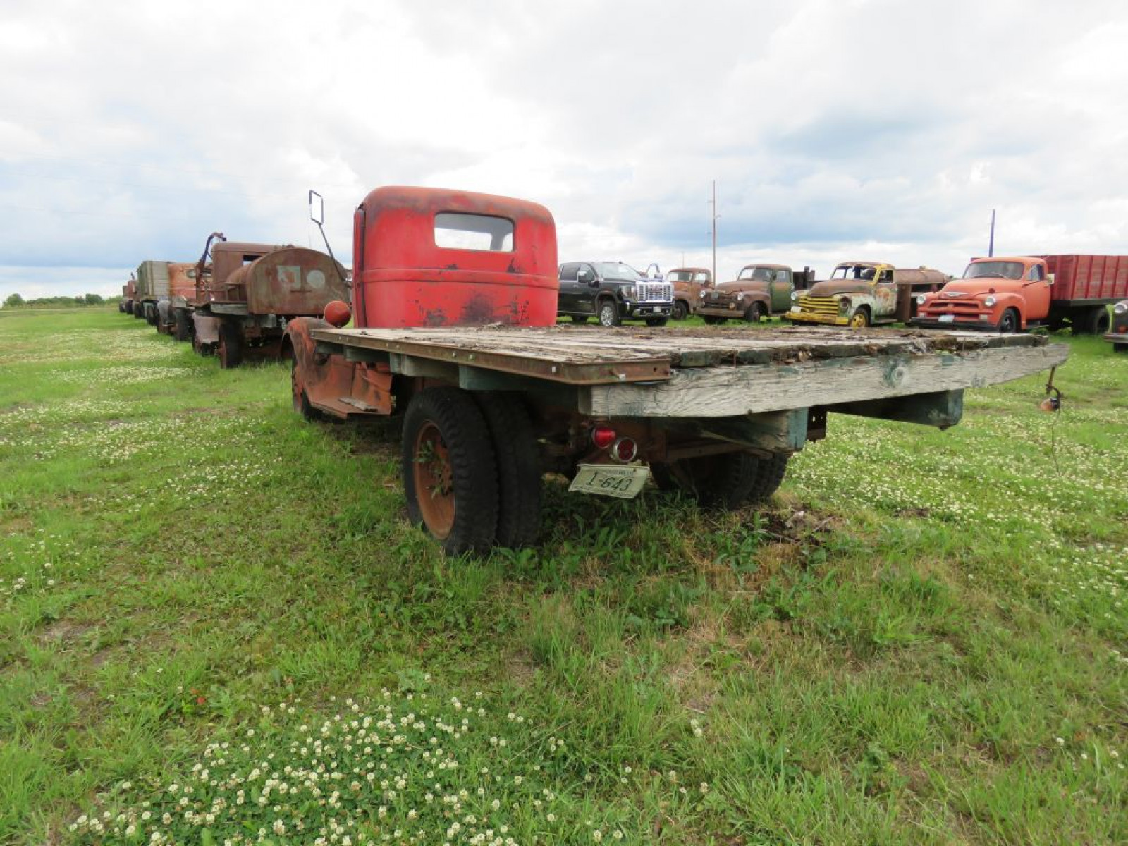 1936 Dodge Flatbed Truck - Image 4