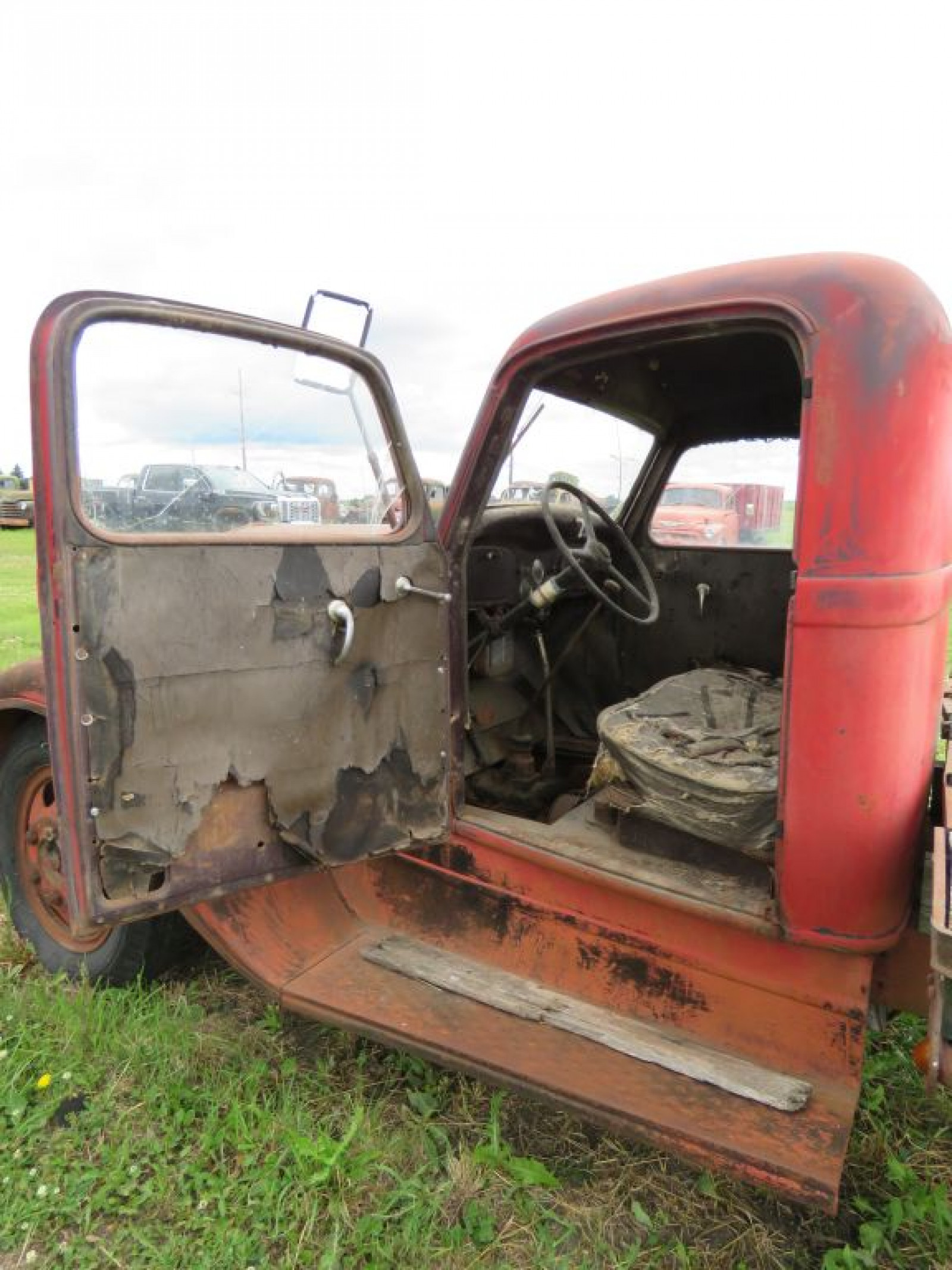 1936 Dodge Flatbed Truck - Image 5