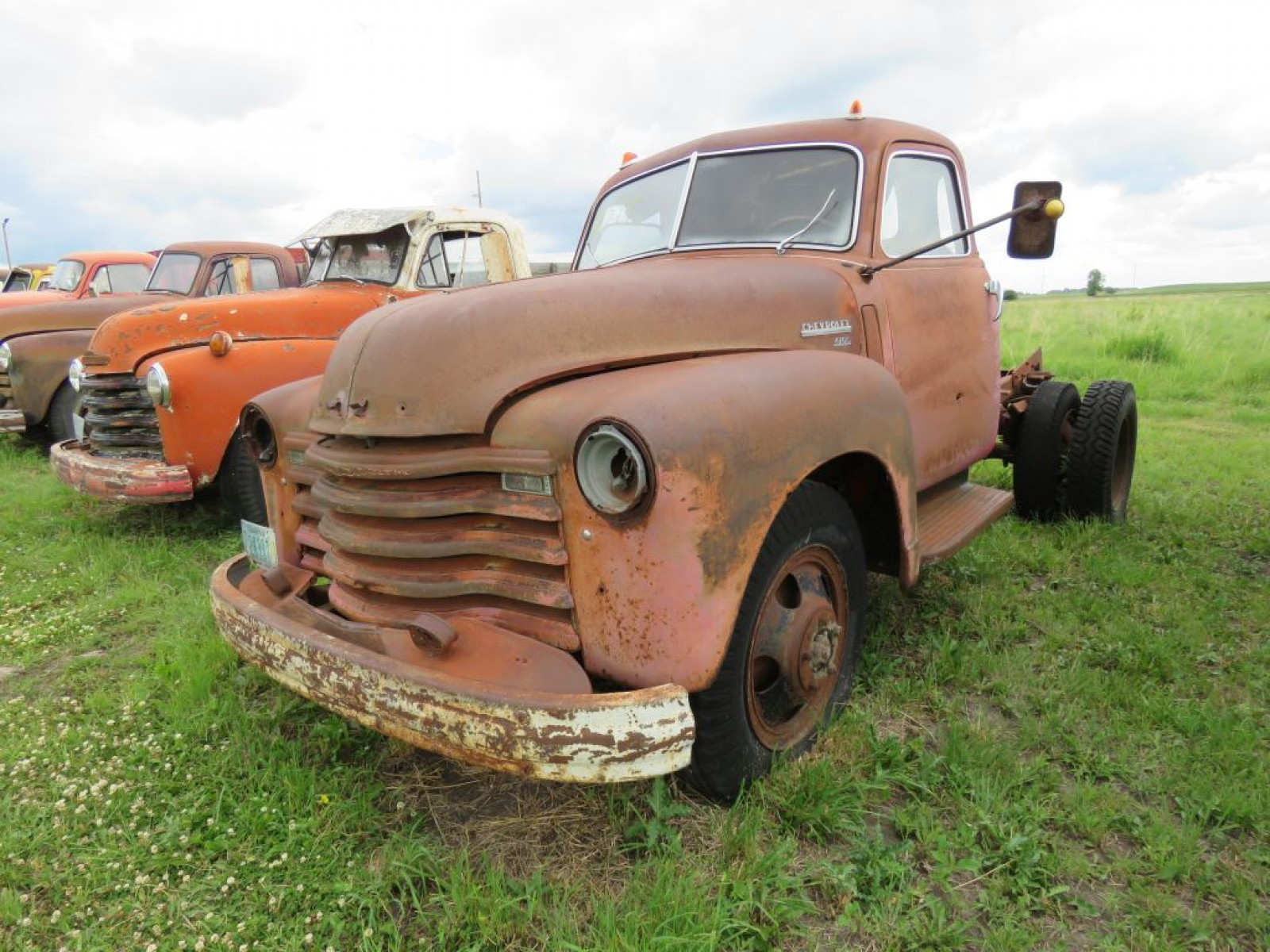 1949 Chevrolet 1 1/2 ton Truck - Image 3