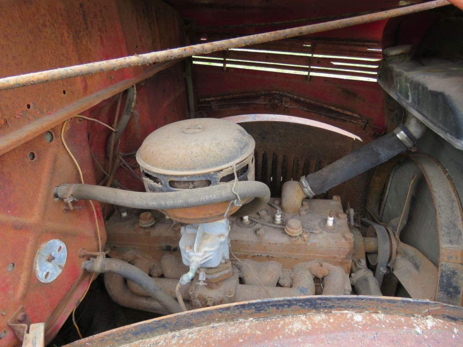 1937 International Harvestor D Series Fuel Truck - Image 10