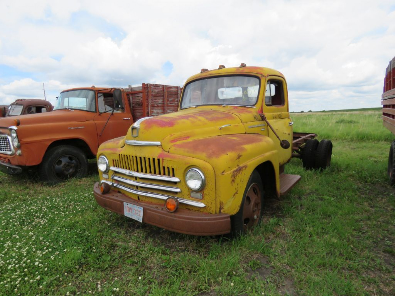 1950-52 International L-150 1 1/2 ton Truck - Image 1
