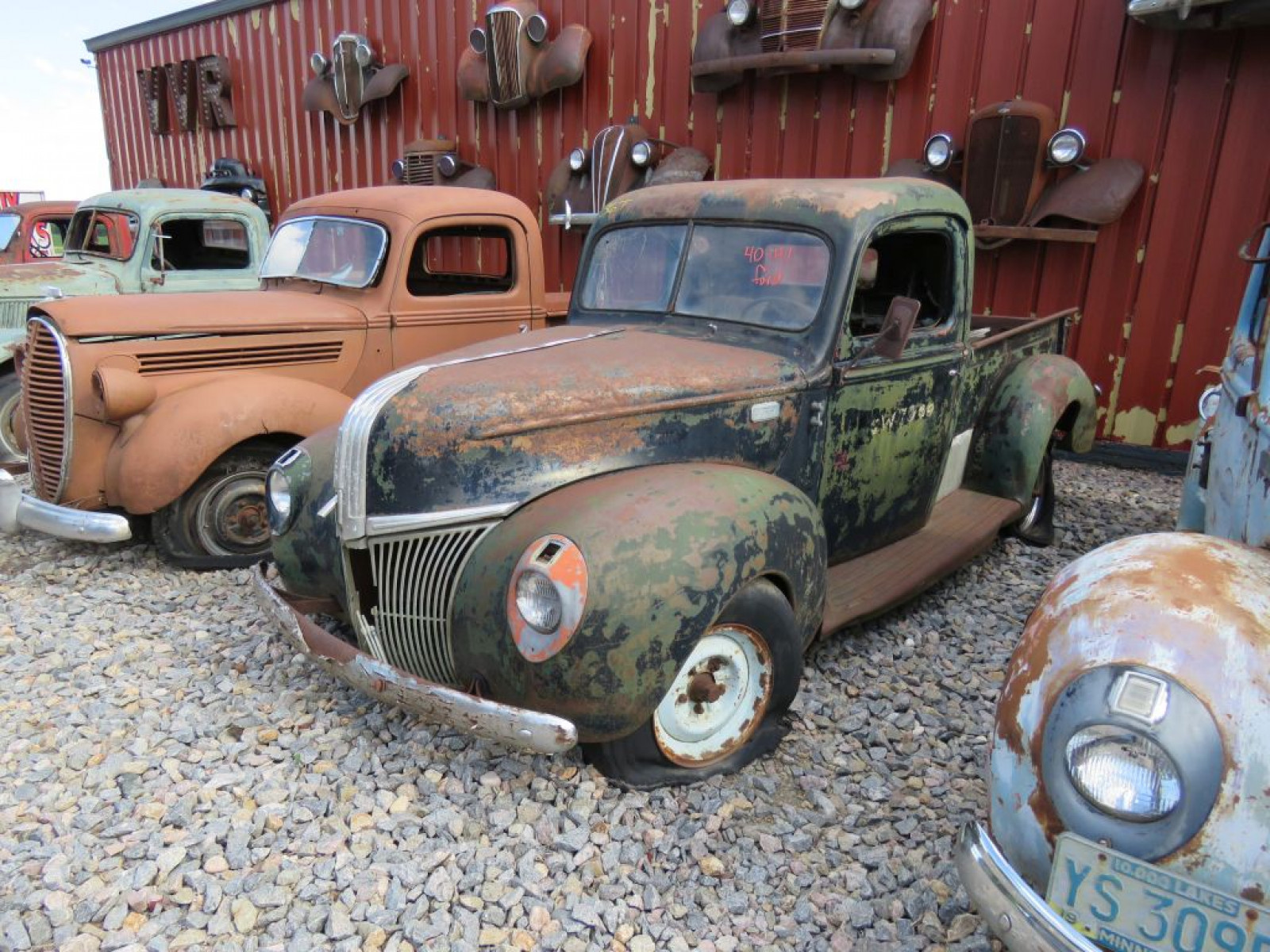 1940/1 Ford 1/2 ton Pickup - Image 3