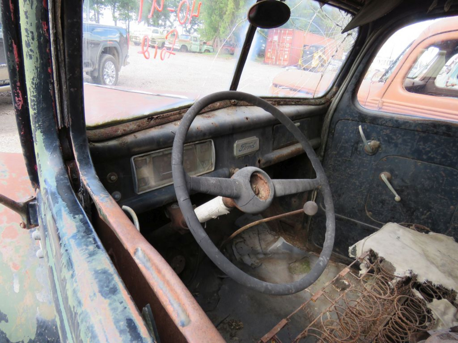 1940/1 Ford 1/2 ton Pickup - Image 5