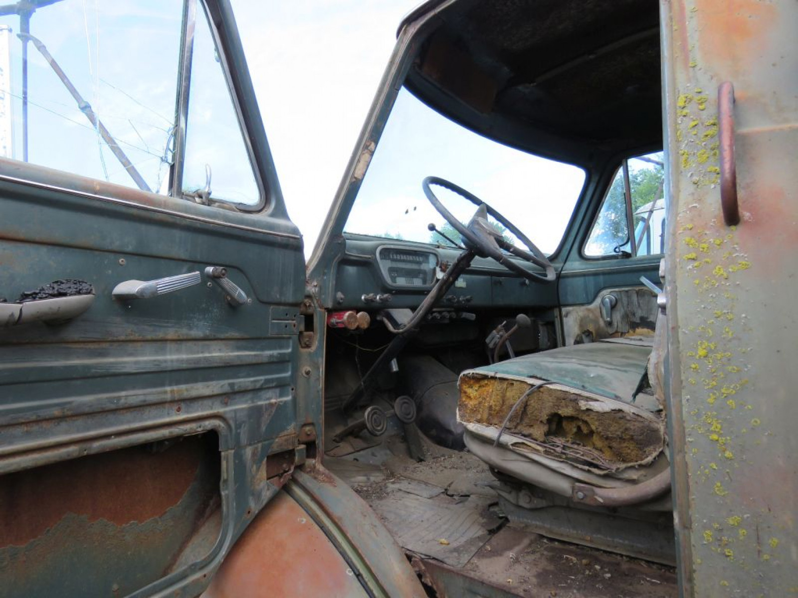 1955 Ford C600 COE Truck - Image 6