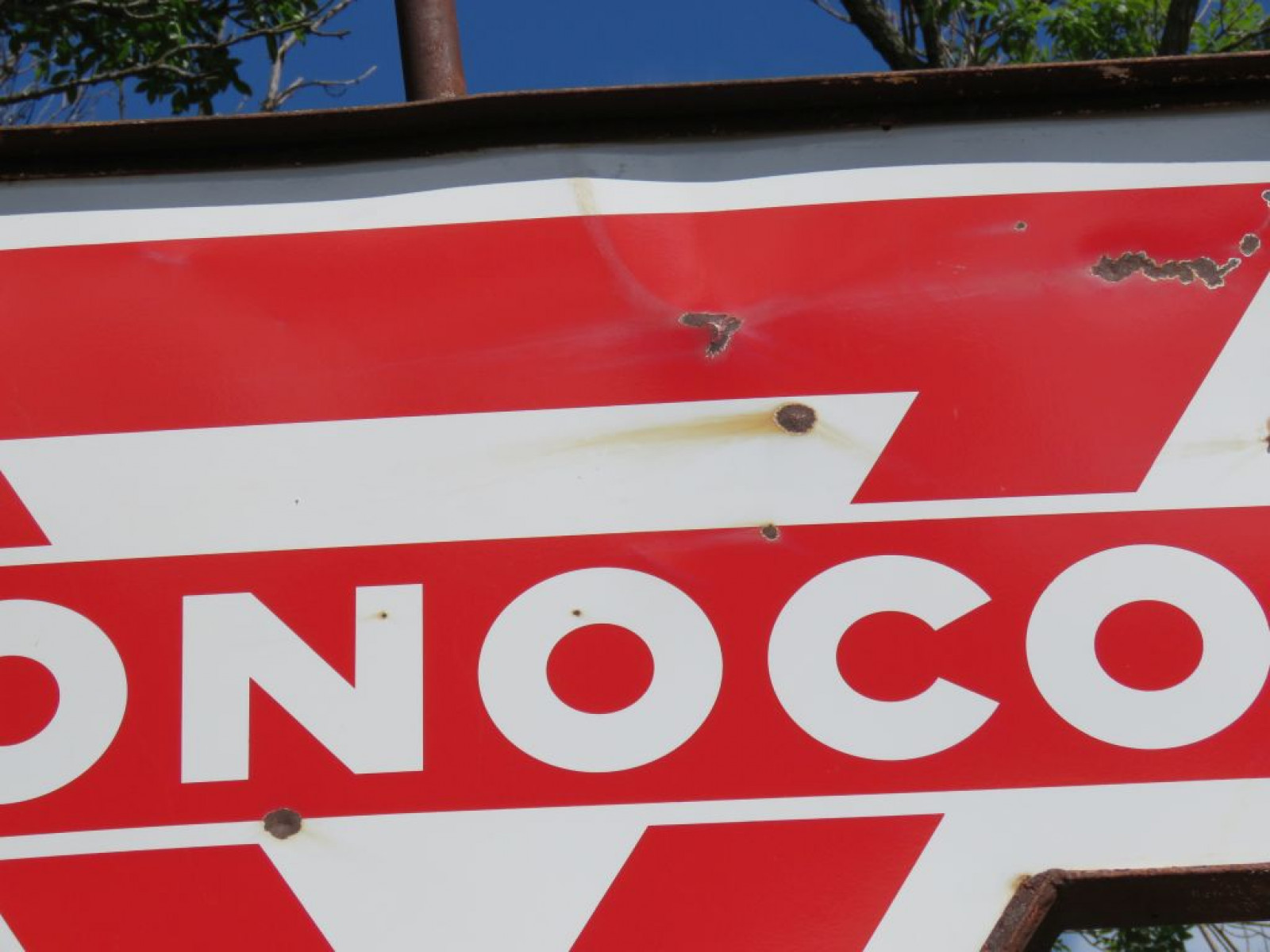 Conoco Porcelain sign on pole with Frame - Image 3