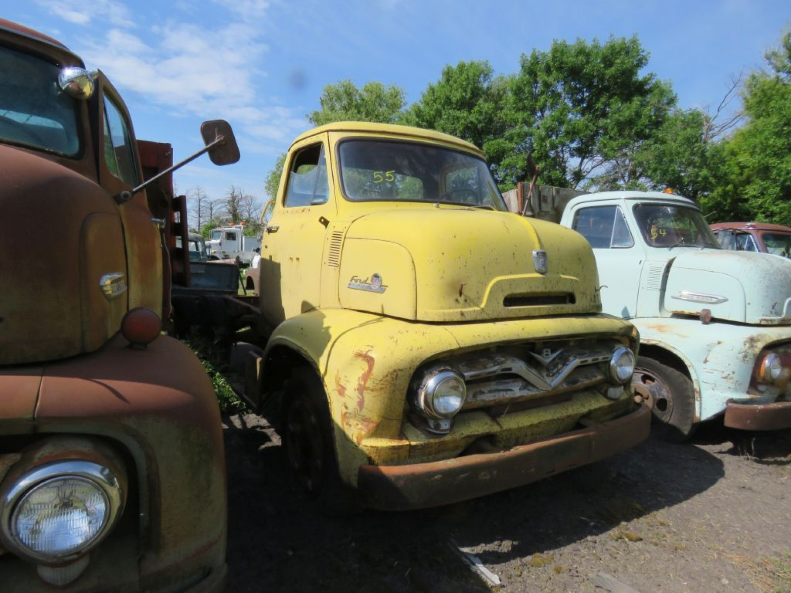 1955 Ford C700 COE Truck Big Job - Image 1