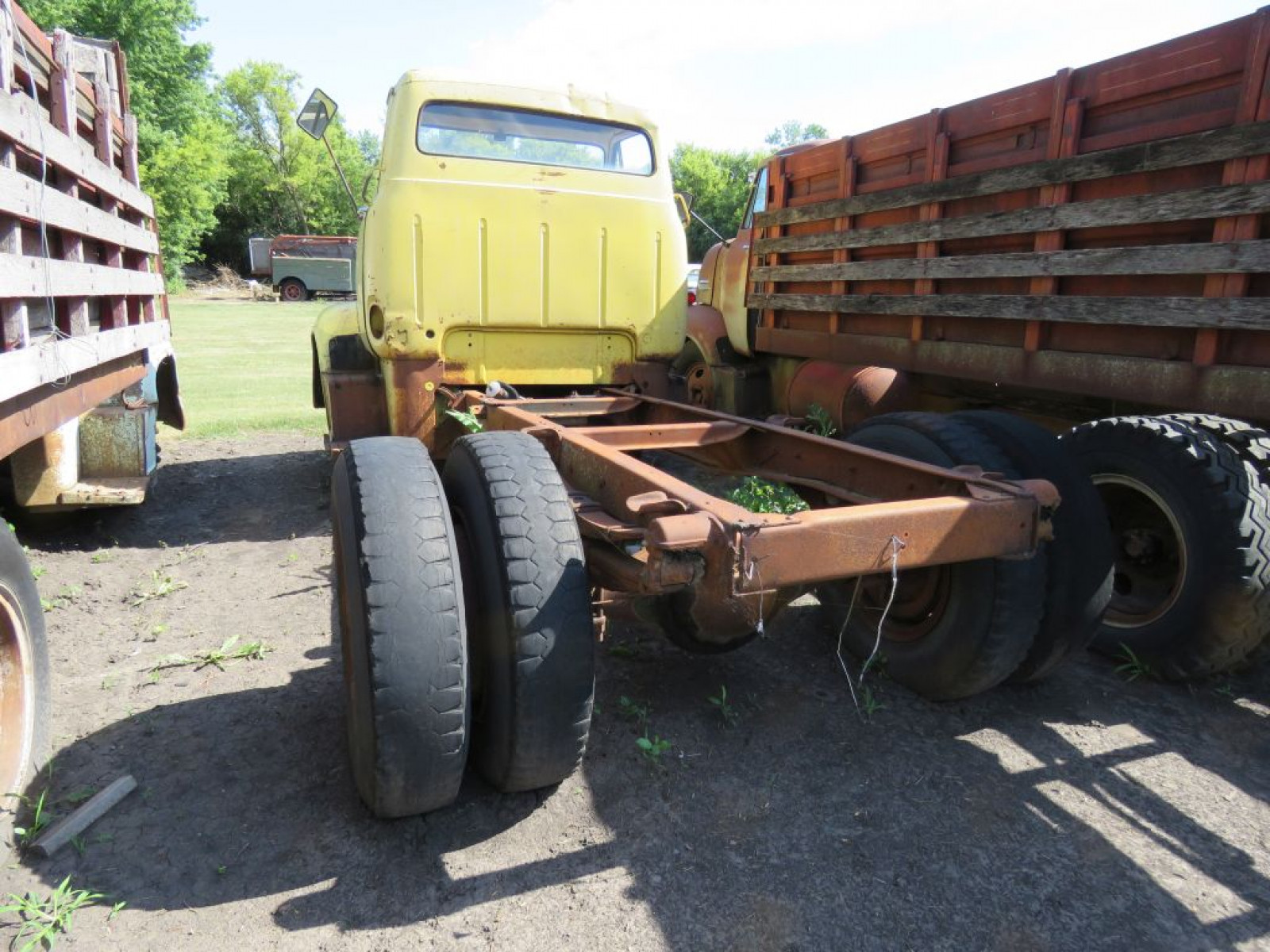 1955 Ford C700 COE Truck Big Job - Image 4