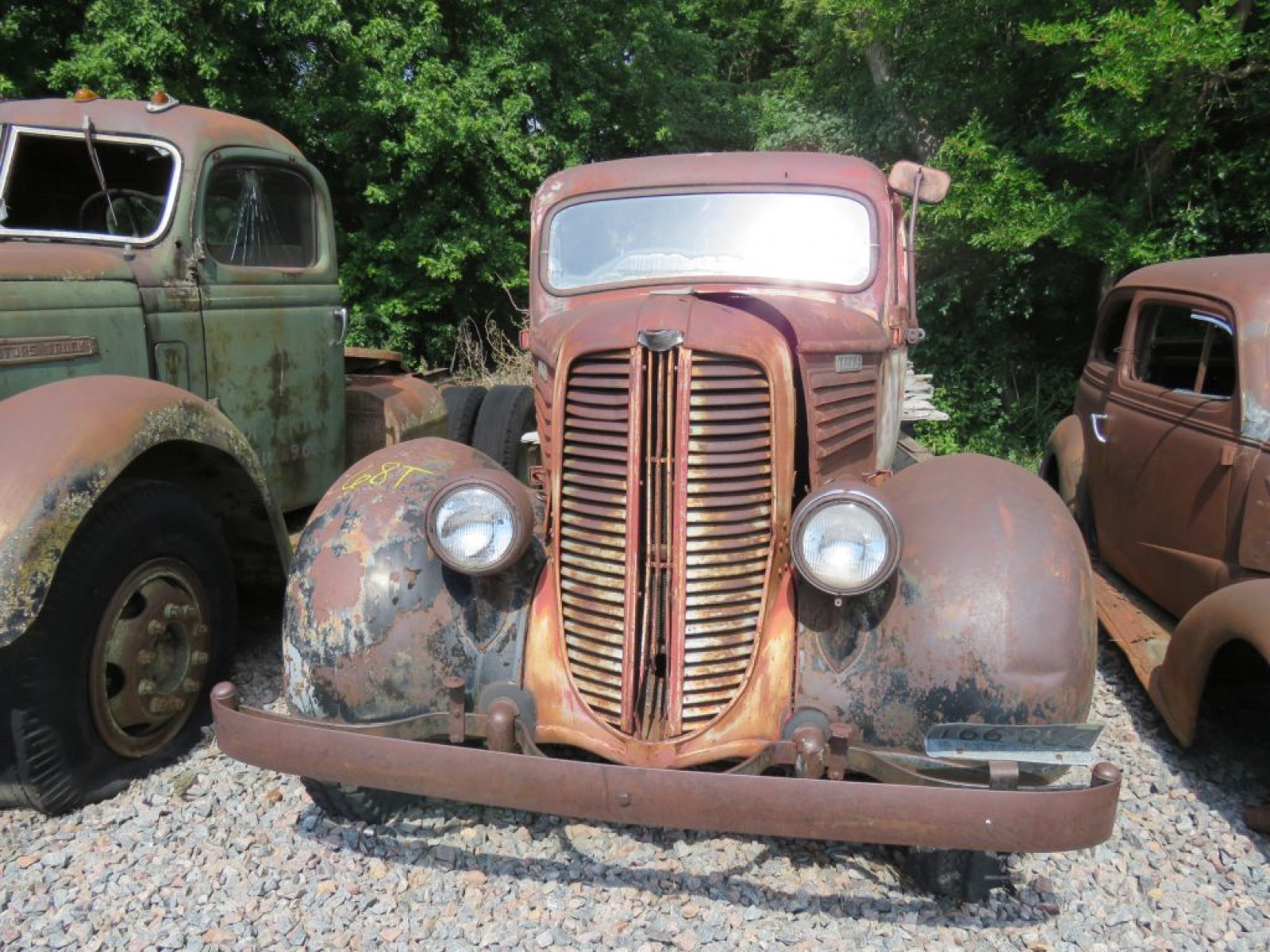 1937 Dodge 1 1/2 Ton Truck - Image 2