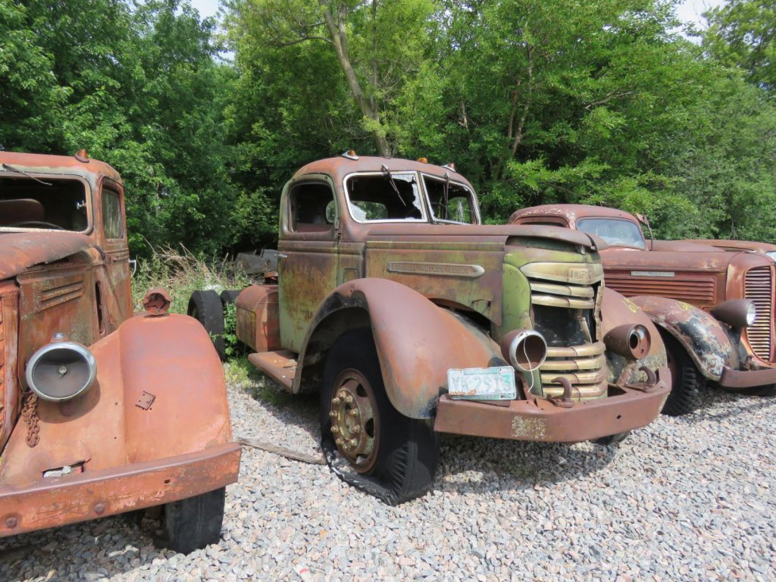 1939 GMC 1 1/2 Ton Truck - Image 3