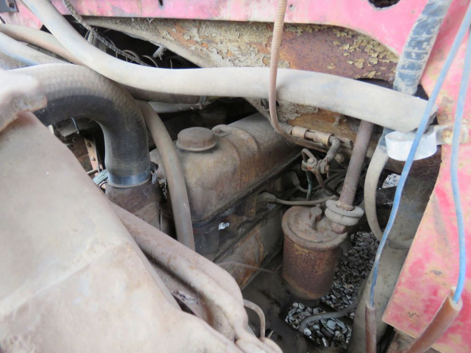 1950 International S-160 COE Dump Truck - Image 4