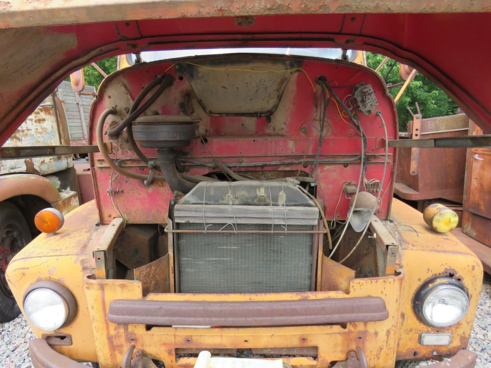 1950 International S-160 COE Dump Truck - Image 5