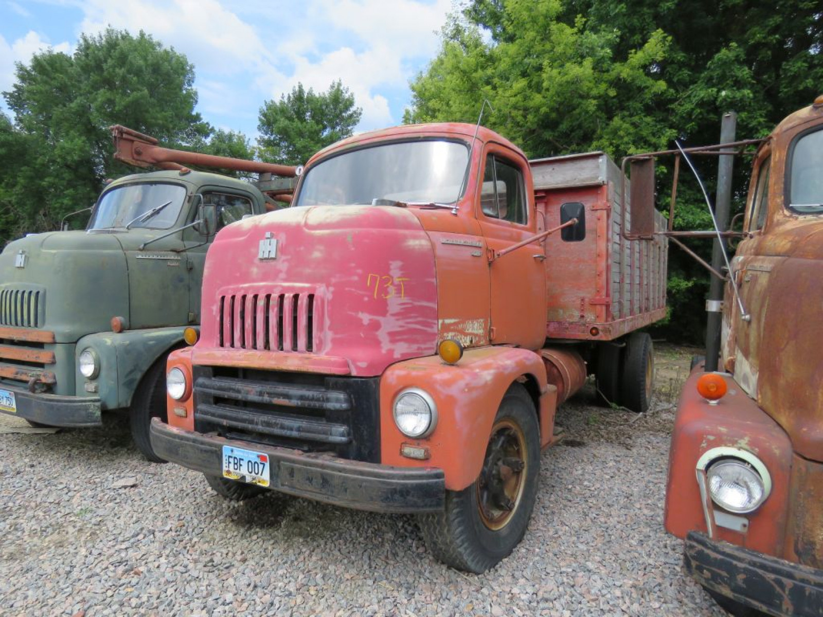 1953 R-130 International COE Truckj - Image 1
