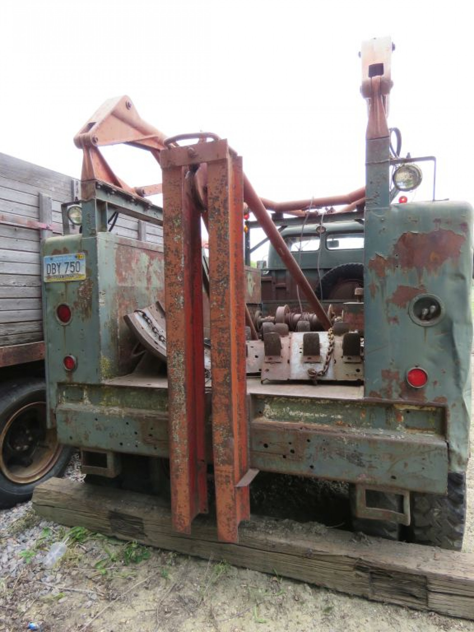 1953 International R180 COE Truck - Image 4