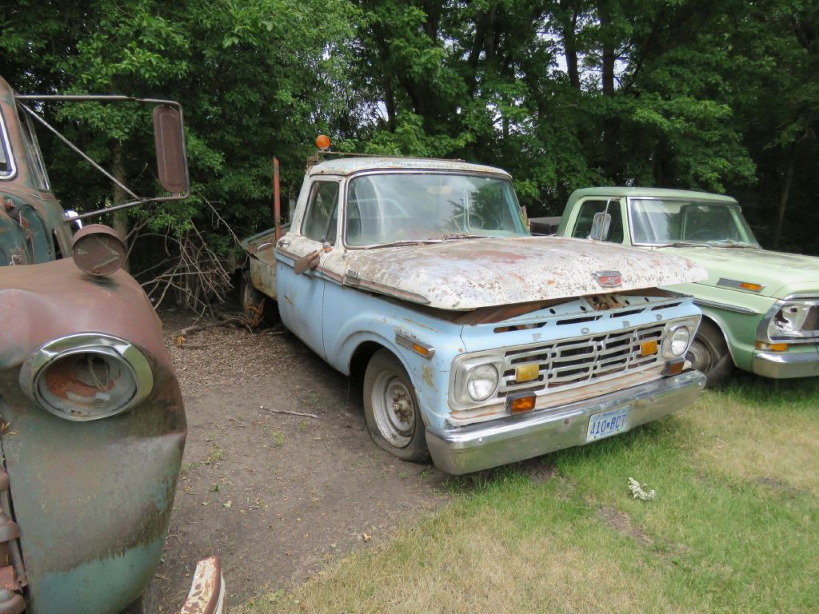 1969 Ford F100 Tow Truck - Image 3