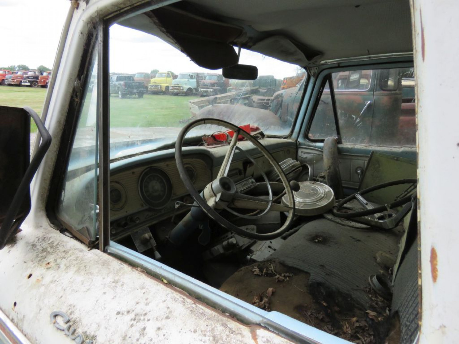 1969 Ford F100 Tow Truck - Image 4