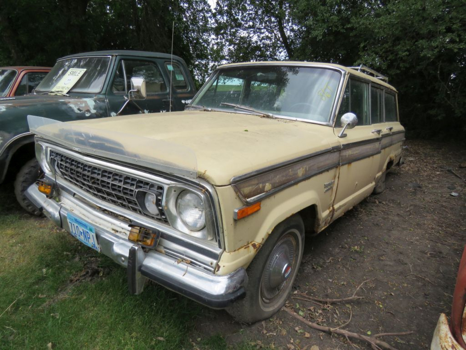 1976 Jeep Wagoneer 4dr - Image 1