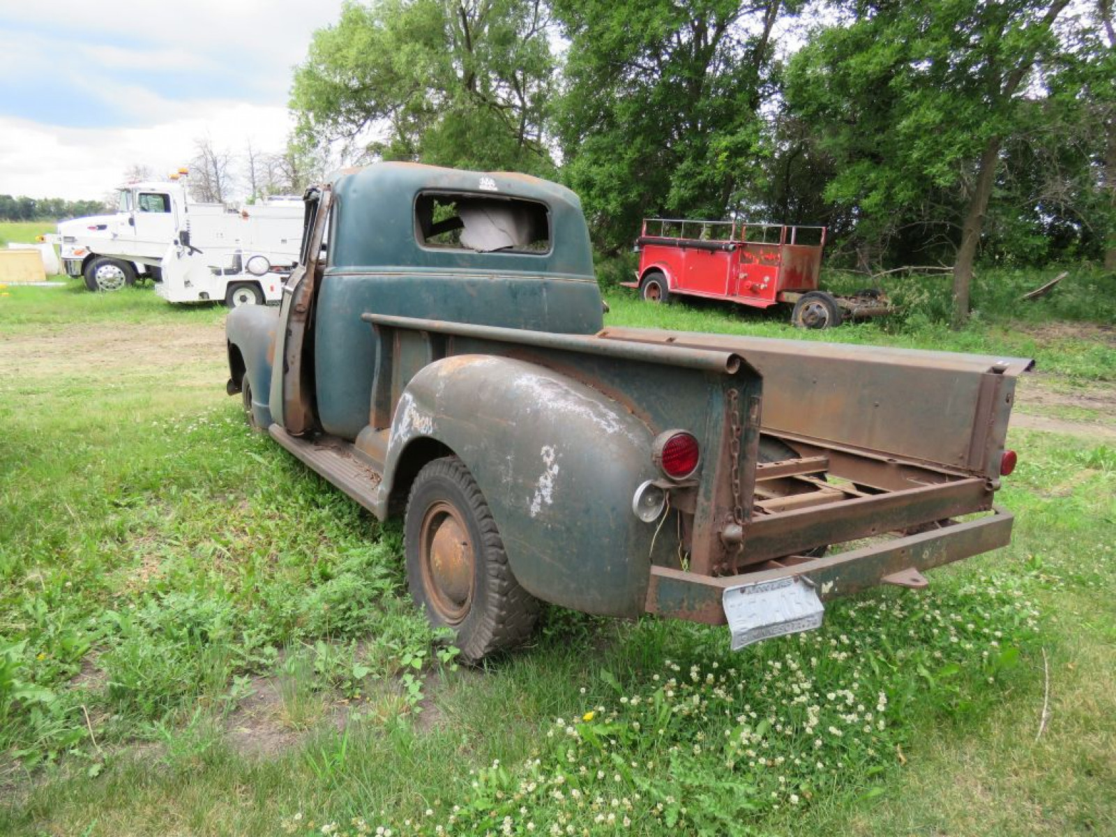 1948 Chevrolet 3100 Pickup for Project or Parts - Image 4