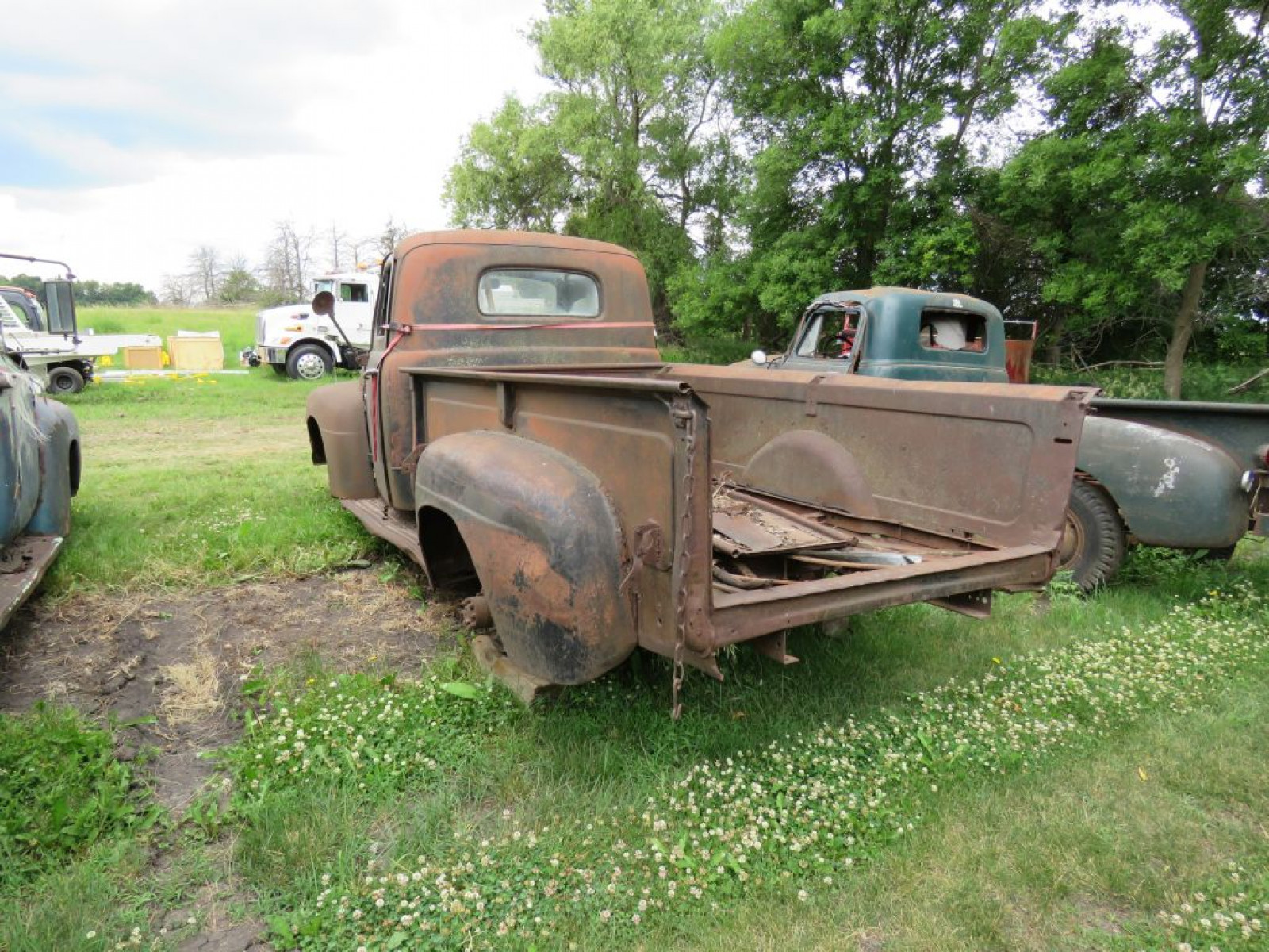 1948 Ford F2 Pickup - Image 4