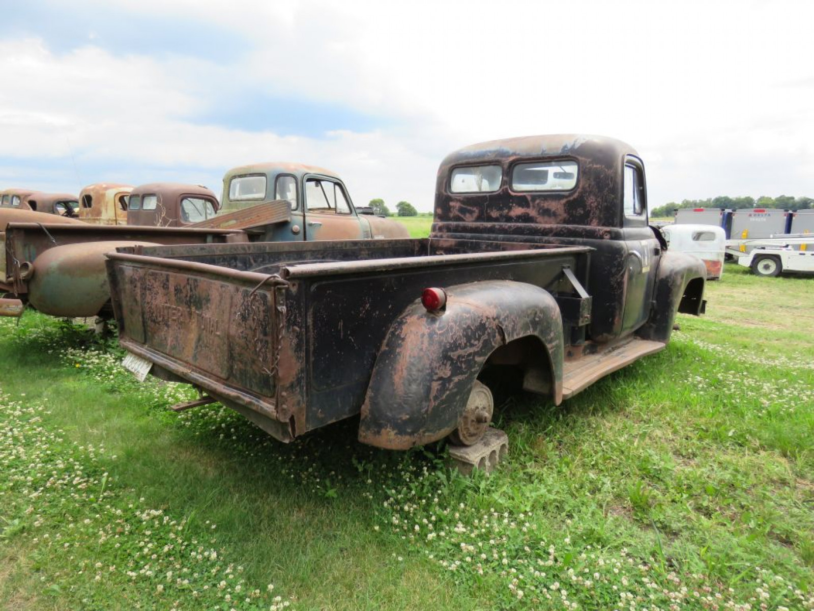 1950-1 International L-110 Pickup - Image 4