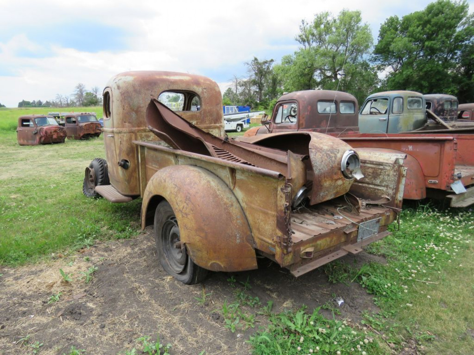 1940's International K Series Pickup - Image 4