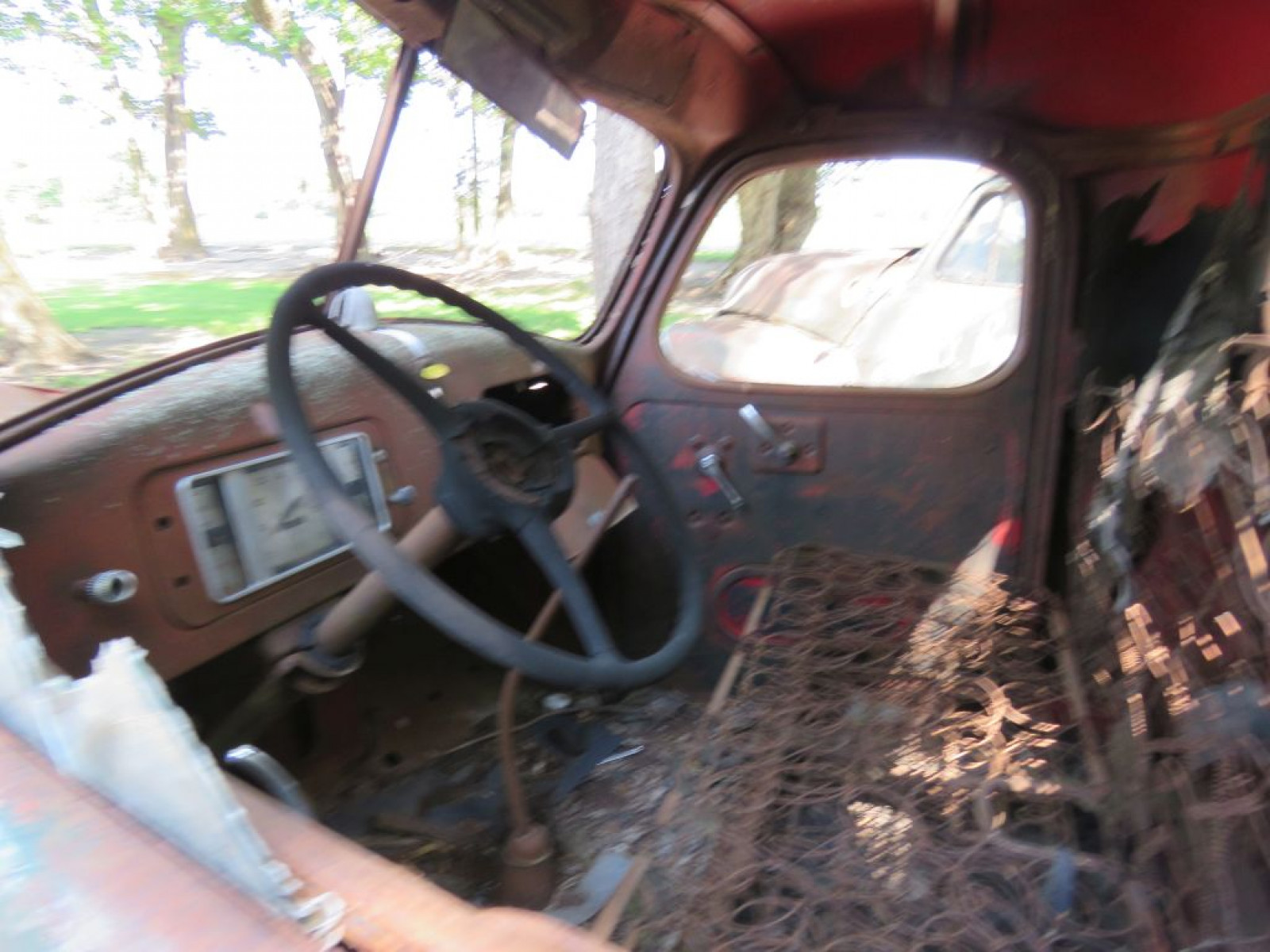 1938 International D Series 1/2 ton Pickup - Image 4