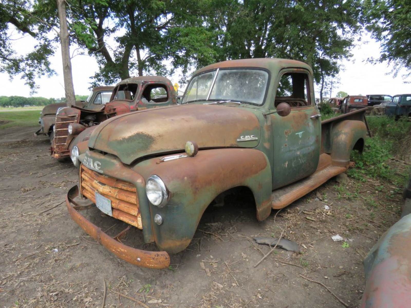 1949 GMC 1/2 ton 5 Window Cab Pickup - Image 2