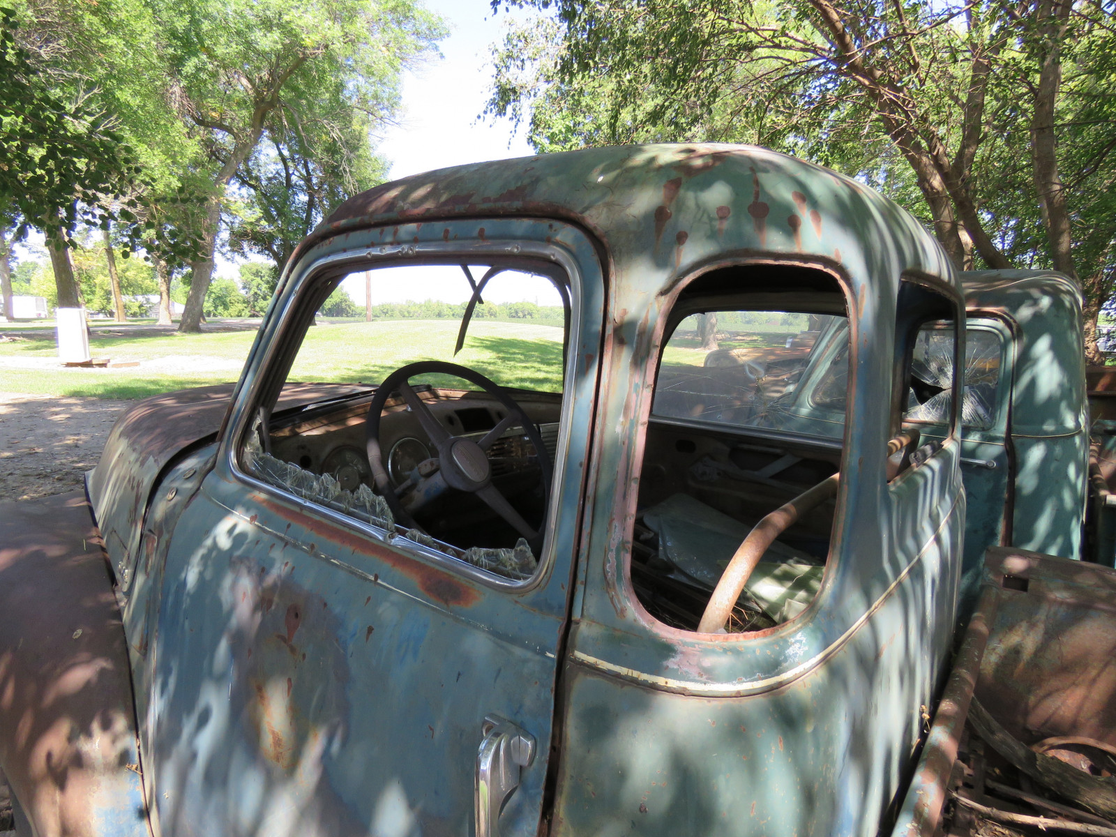 1953 Chevrolet 3100 1/2 ton Pickup - Image 4