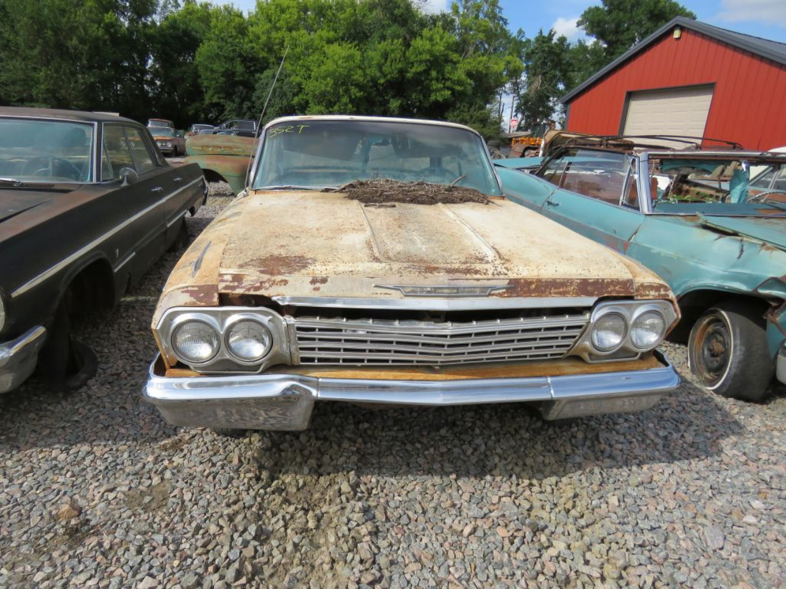 1962 Chevrolet Impala 4dr HT - Image 2